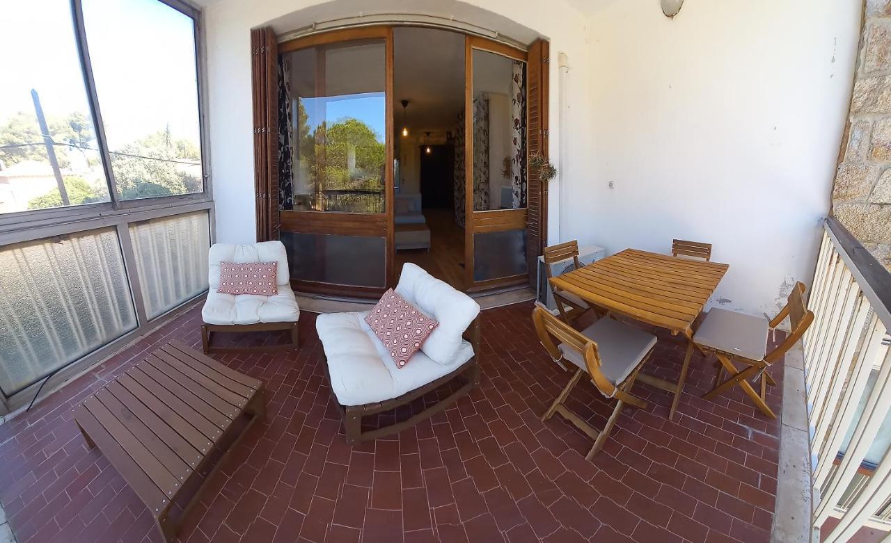 Loft Climatise "La Pinede", 50 M2, Tres Calme, 5 Mn A Pied Des Plages, Lit King Size La Seyne-sur-Mer Bagian luar foto